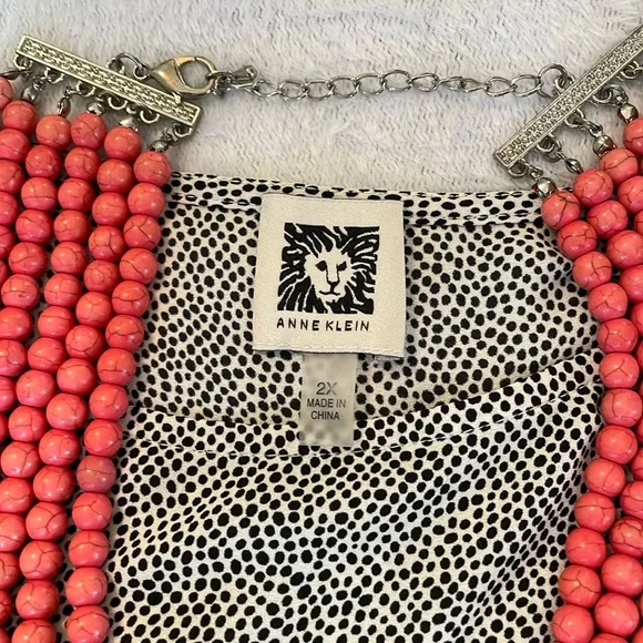 Anne Klein Graceful Bateau Neckline Blouse - Picture 3 of 13